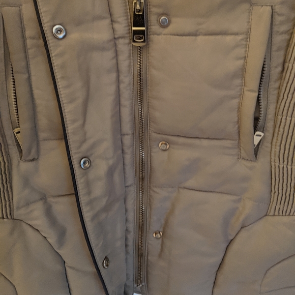 Zara Tan Puffer with Faux Fur Neck - Picture 4 of 7